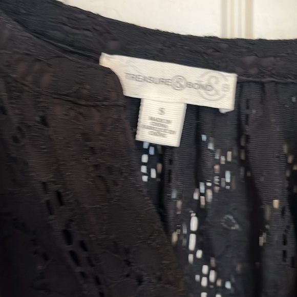 NWT Treasure Bond Lace Lined Peasant Midi Dress Black V-Neck Long Sleeve Small - Picture 9 of 15